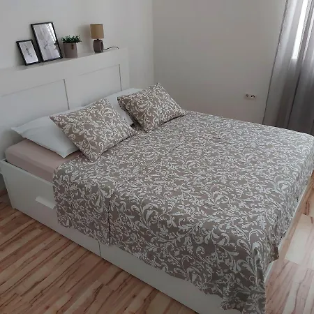 Apartment Style
